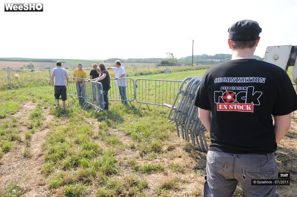 6/38 photos du spectacle Rock en Stock 2011 Installation