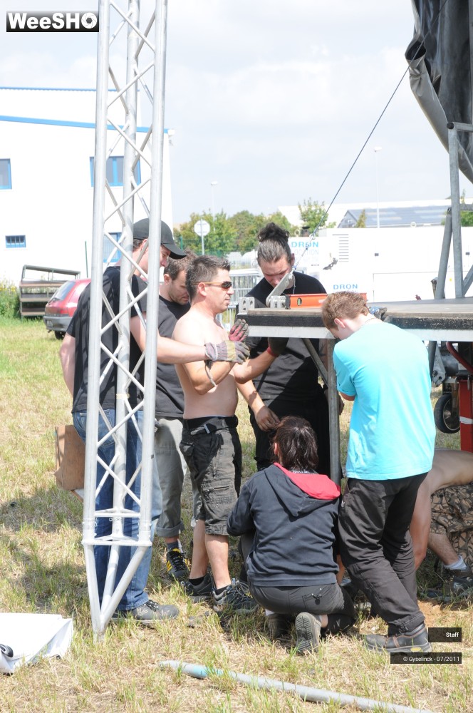 11/38 photos du spectacle Rock en Stock 2011 Installation