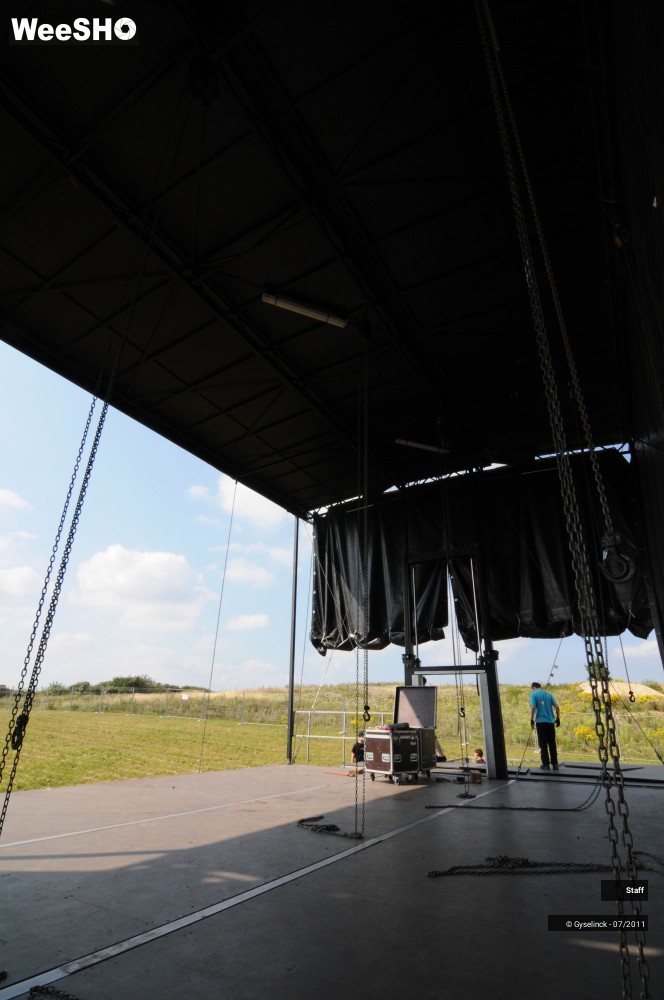 12/38 photos du spectacle Rock en Stock 2011 Installation