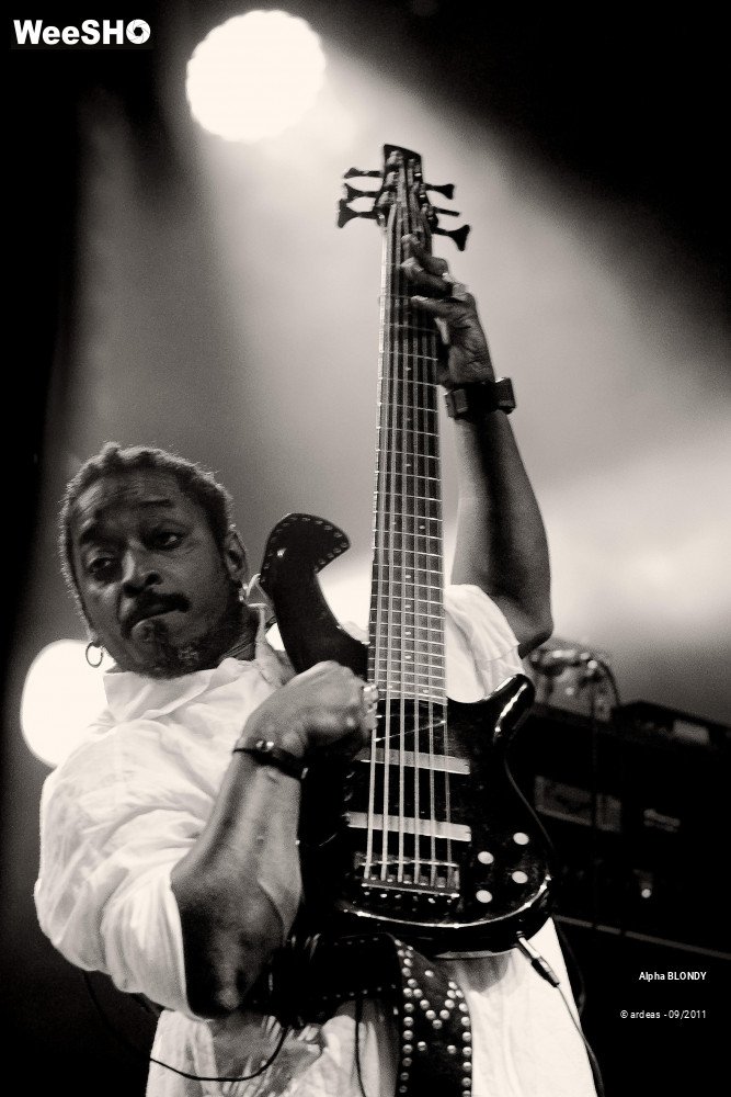 33/48 photos du spectacle Alpha BLONDY