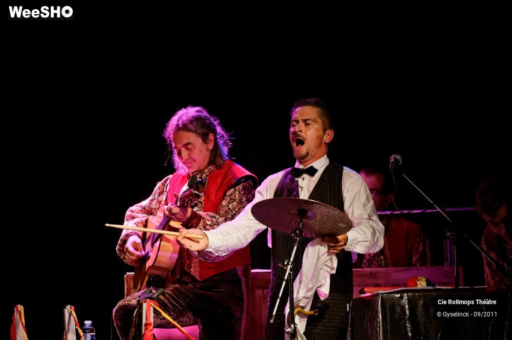 21/34 photos du spectacle Le Cabaret des Pôv' Gars