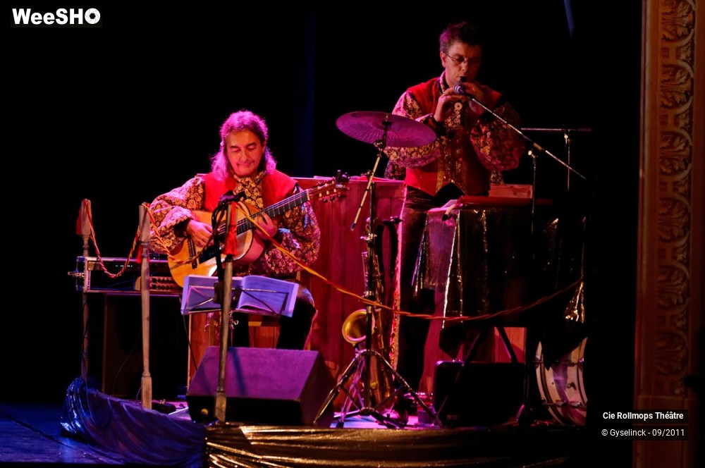 24/34 photos du spectacle Le Cabaret des Pôv' Gars