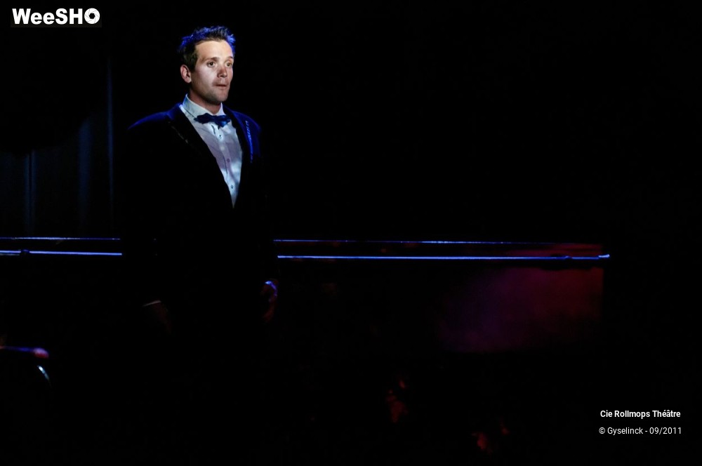 28/34 photos du spectacle Le Cabaret des Pôv' Gars