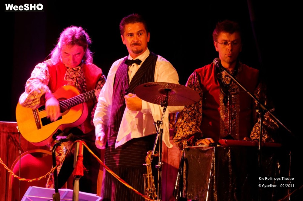 32/34 photos du spectacle Le Cabaret des Pôv' Gars