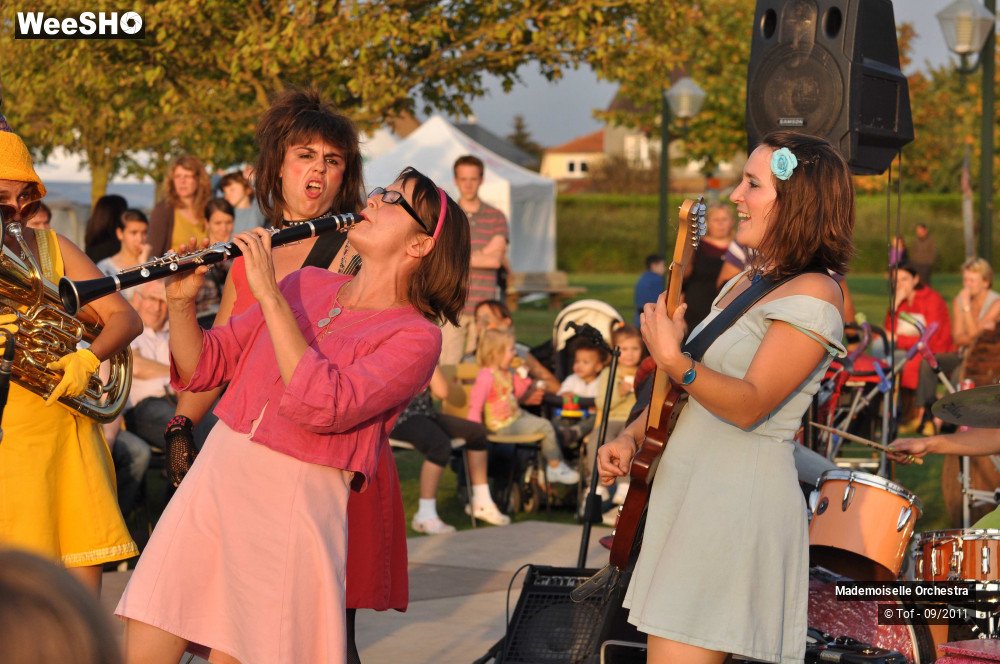 10/47 photos du spectacle Mademoiselle Orchestra