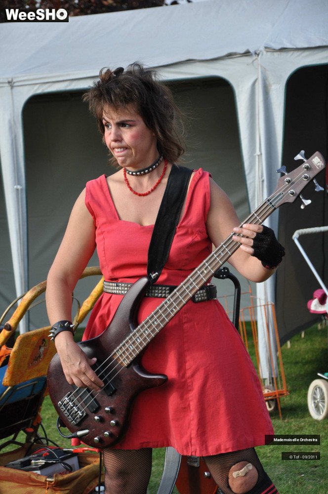 37/47 photos du spectacle Mademoiselle Orchestra