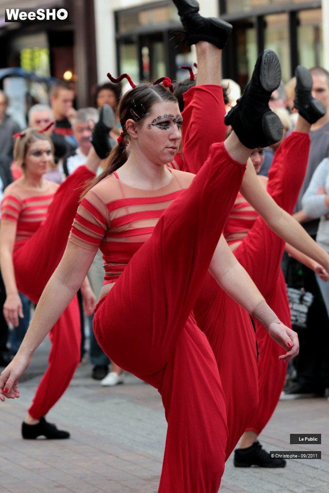 18/39 photos du spectacle Ru'elles