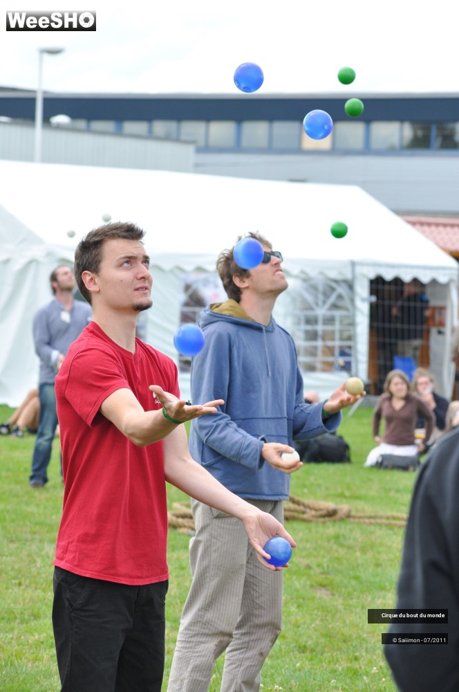 6/38 photos du spectacle Les jeux de la jongle