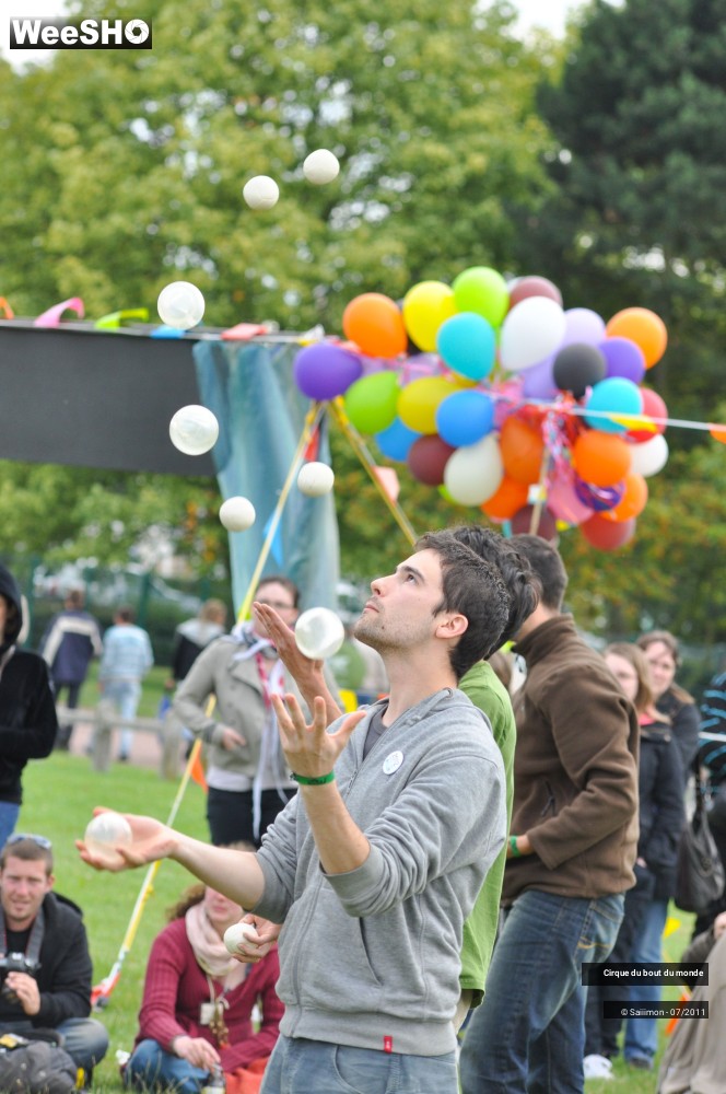 15/38 photos du spectacle Les jeux de la jongle