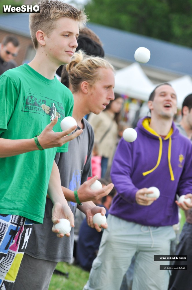 16/38 photos du spectacle Les jeux de la jongle