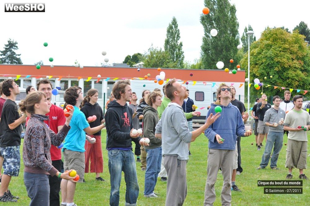 21/38 photos du spectacle Les jeux de la jongle