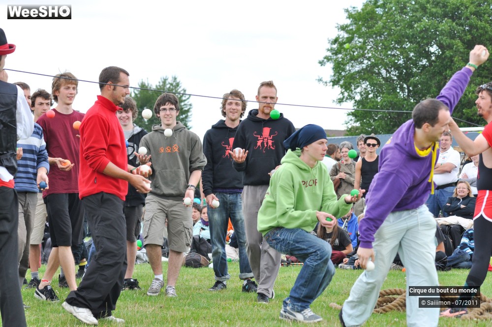 22/38 photos du spectacle Les jeux de la jongle