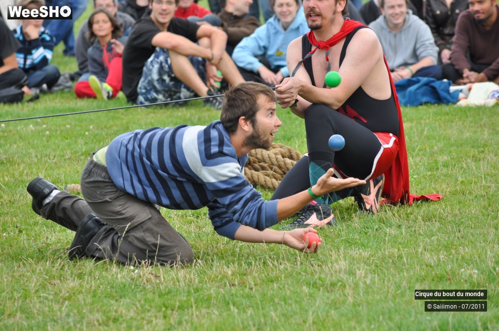 23/38 photos du spectacle Les jeux de la jongle