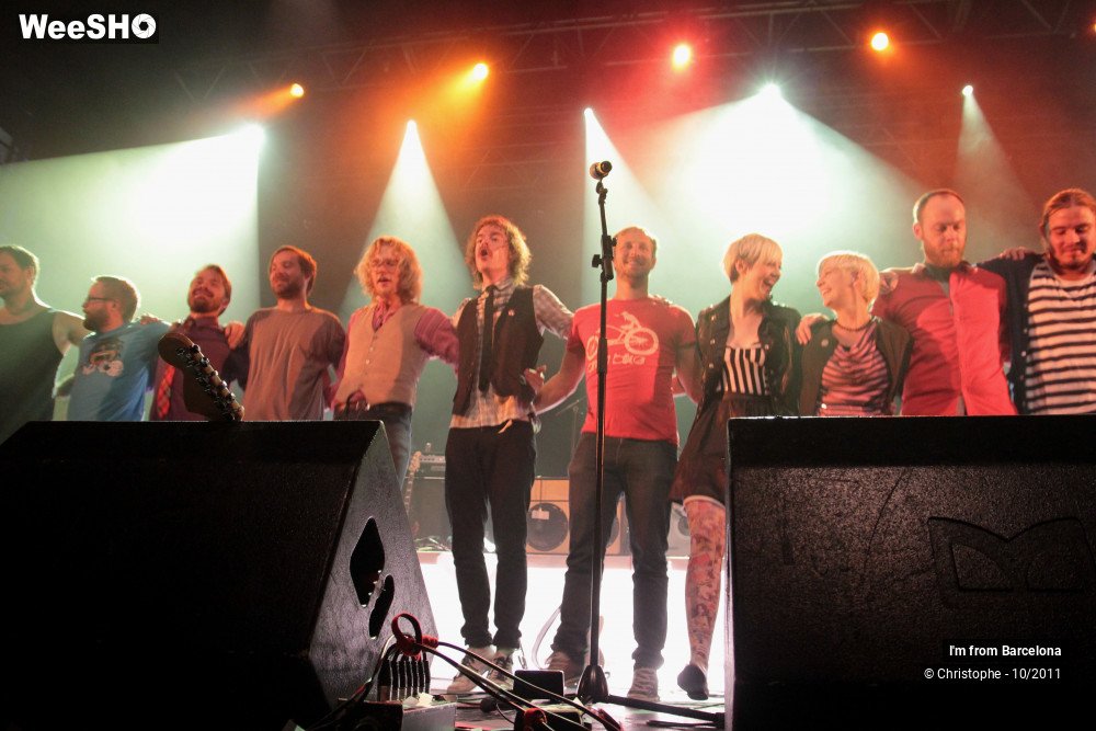 13/49 photos du spectacle I'm from Barcelona Gouter/Concert