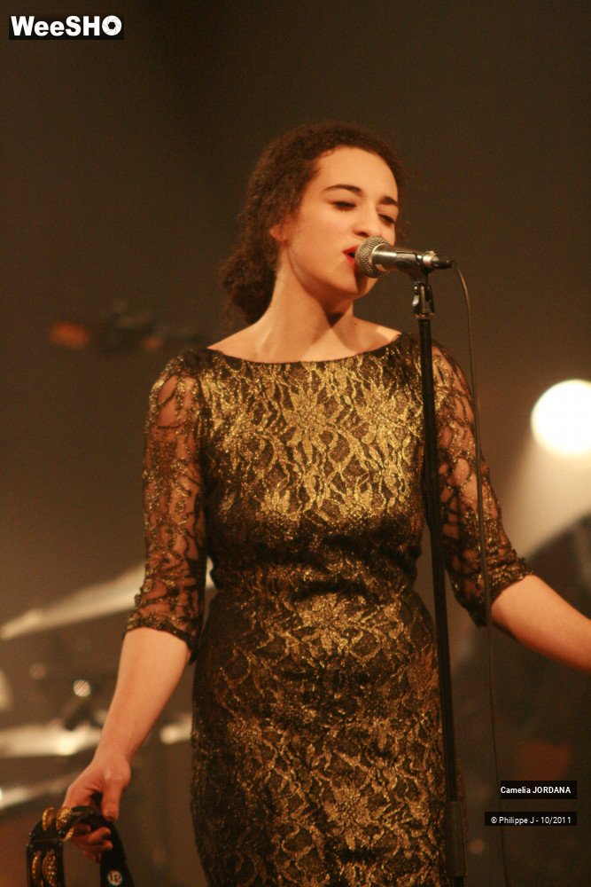 16/20 photos du spectacle Camélia Jordana