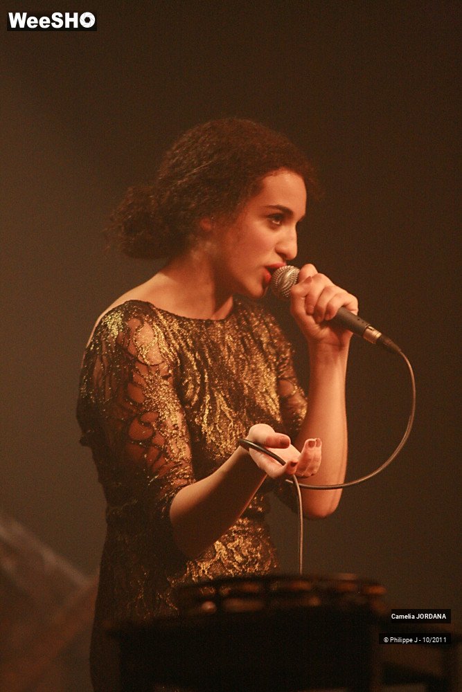 17/20 photos du spectacle Camélia Jordana