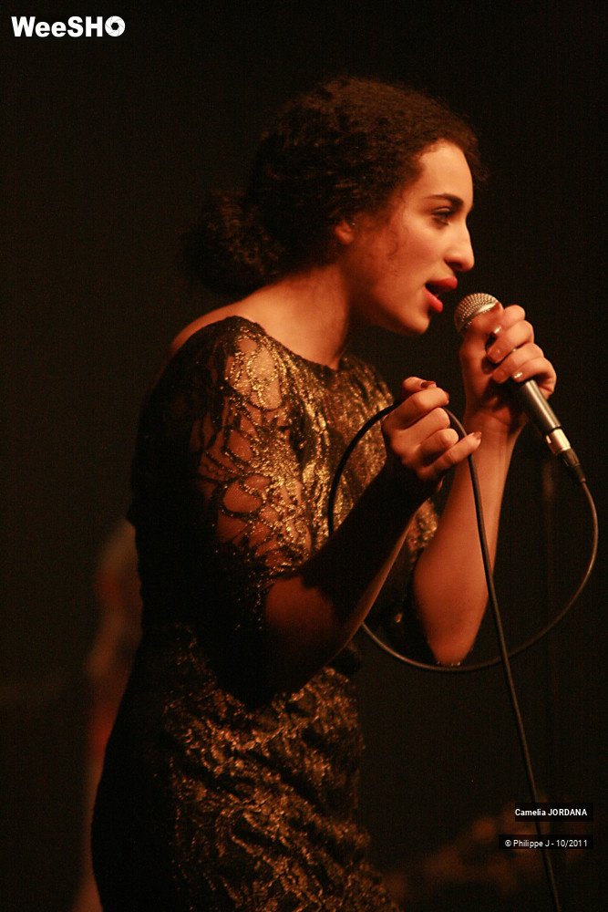 19/20 photos du spectacle Camélia Jordana