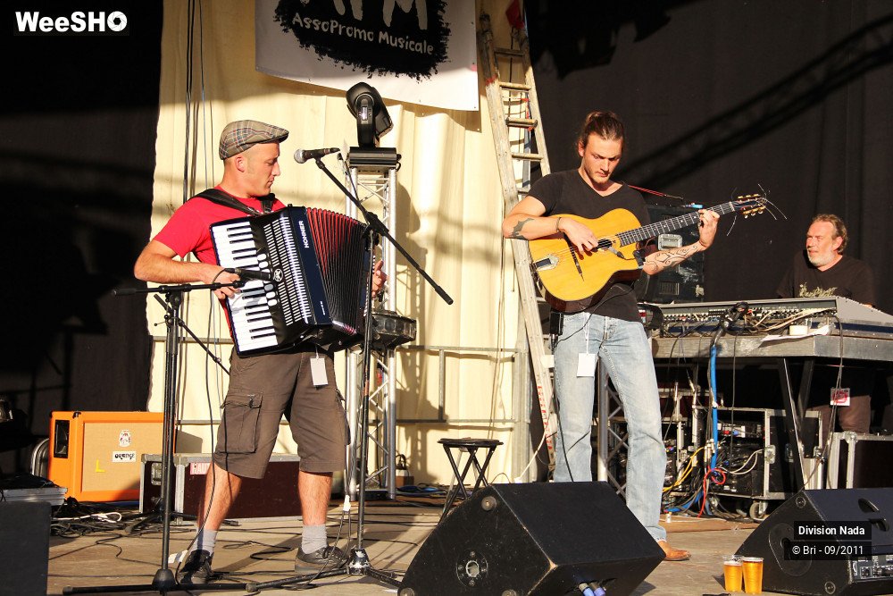 8/29 photos du spectacle Division Nada