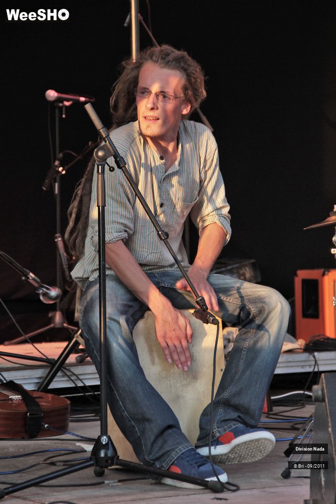 16/29 photos du spectacle Division Nada