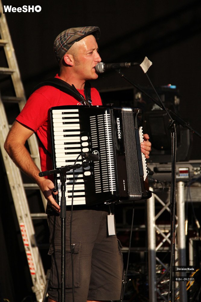 28/29 photos du spectacle Division Nada