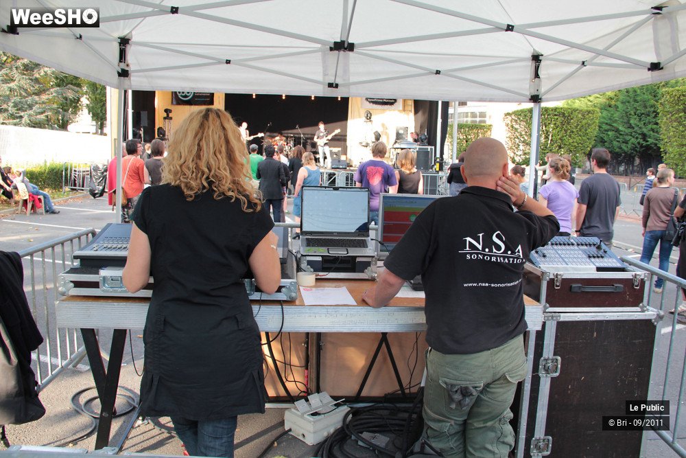 1/31 photos du spectacle La rue est vers Cambrai Ambiance