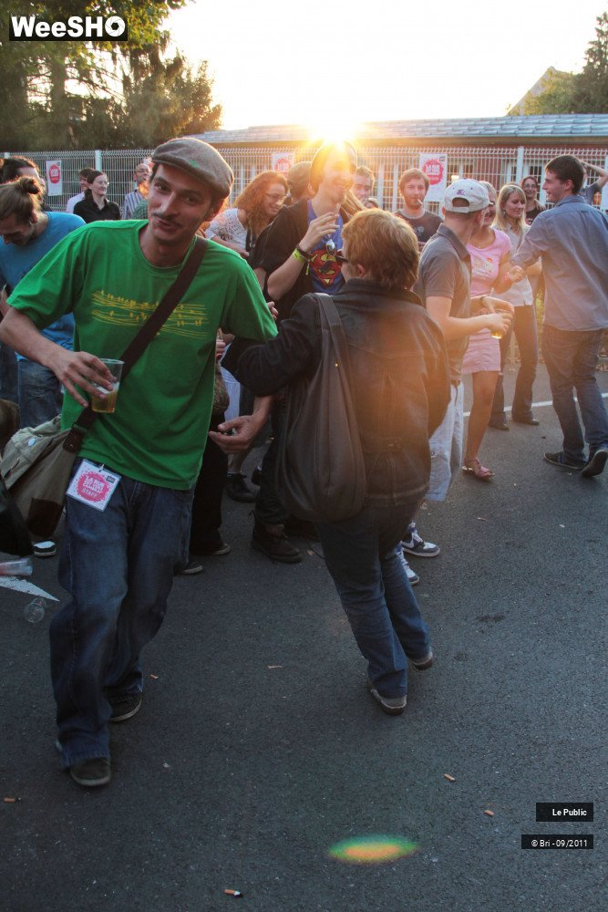 27/31 photos du spectacle La rue est vers Cambrai Ambiance