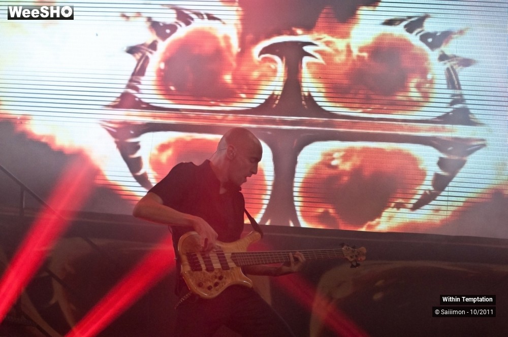 25/27 photos du spectacle Within Temptation