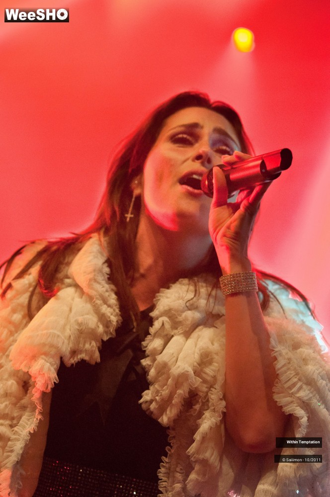 26/27 photos du spectacle Within Temptation