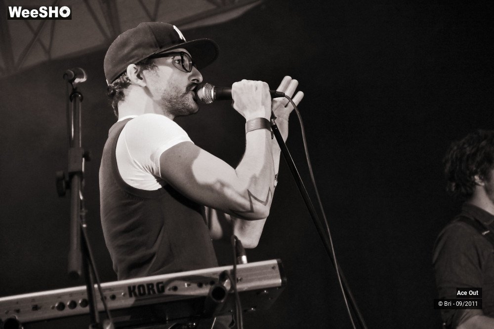 13/45 photos du spectacle Ace Out