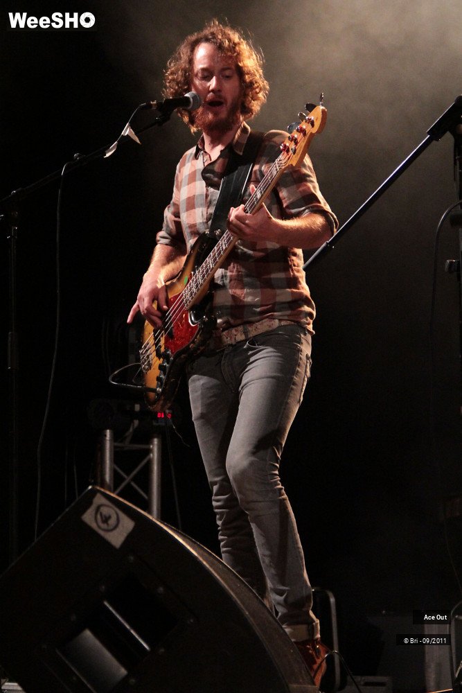 17/45 photos du spectacle Ace Out