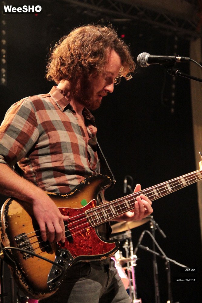 30/45 photos du spectacle Ace Out