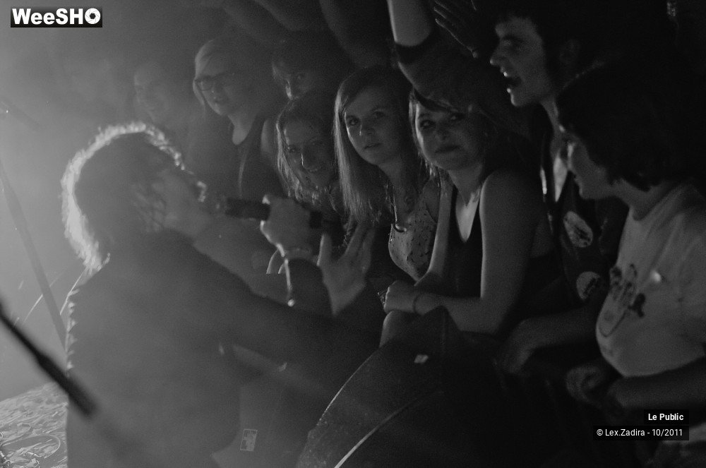 7/13 photos du spectacle I'm From Barcelona Ambiance