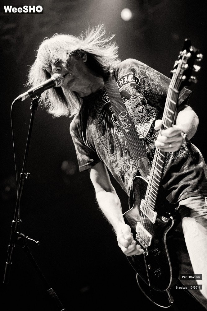 22/47 photos du spectacle Pat TRAVERS Band