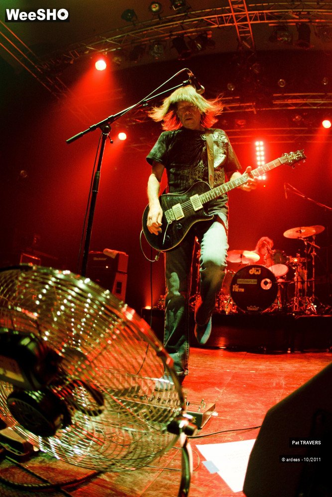 27/47 photos du spectacle Pat TRAVERS Band