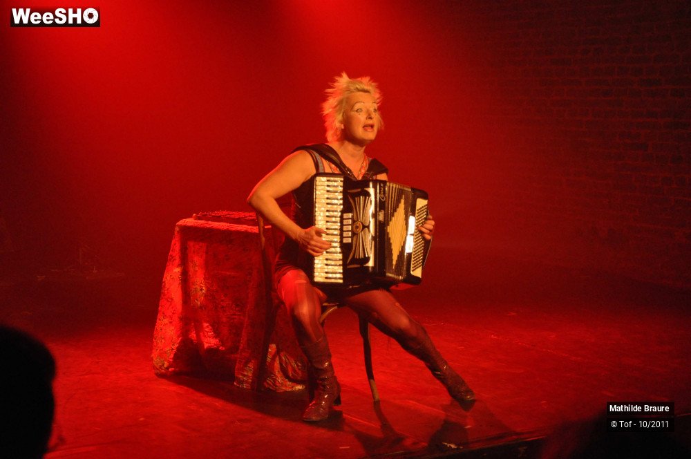 47/47 photos du spectacle Mathilde BRAURE