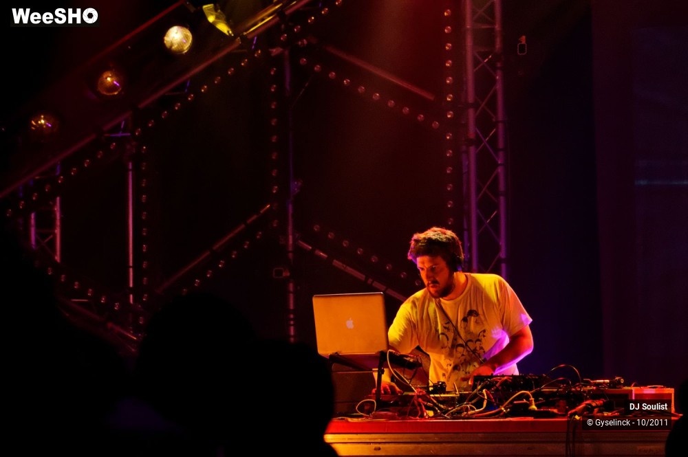 6/14 photos du spectacle DJ Soulist