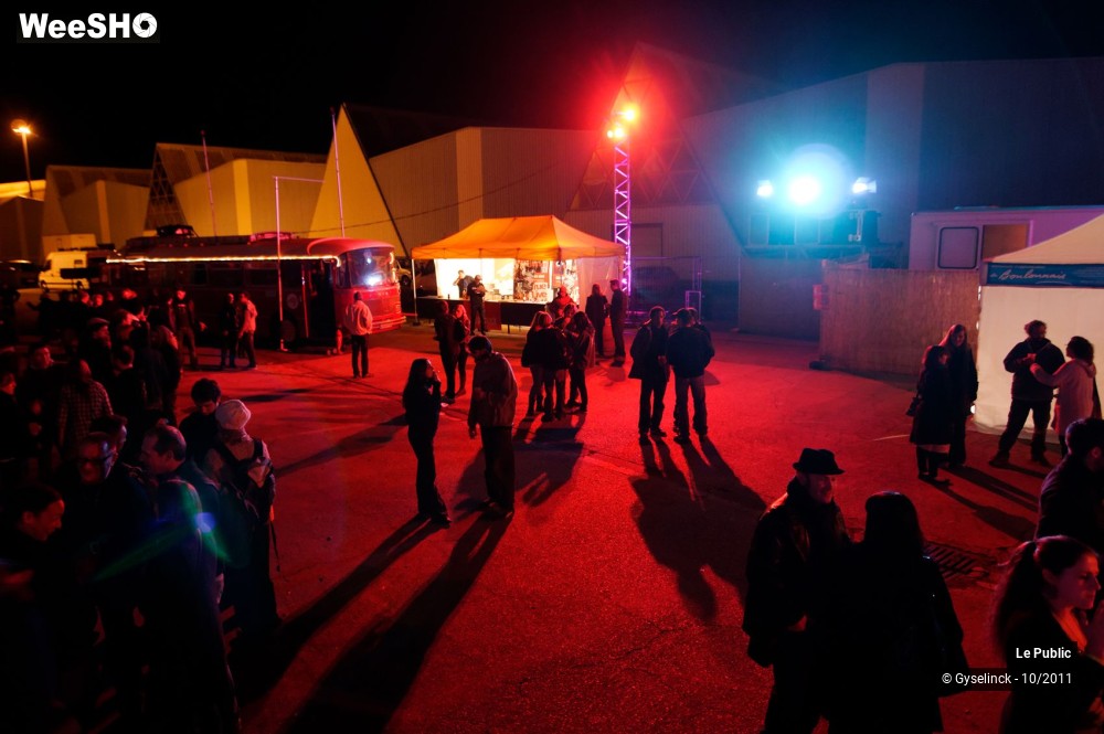 15/24 photos du spectacle Poulpaphone 2011 Ambiance J2