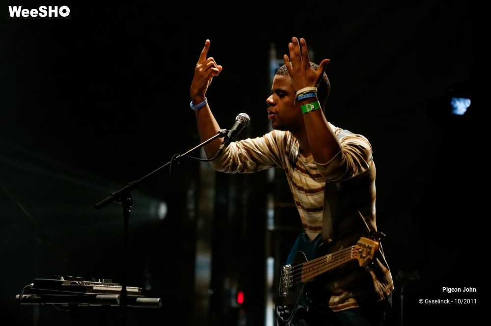 22/29 photos du spectacle Pigeon John