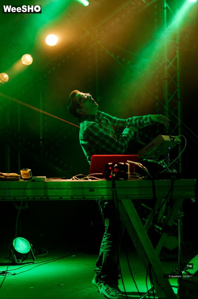 5/32 photos du spectacle Trap