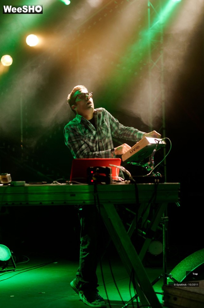 11/32 photos du spectacle Trap