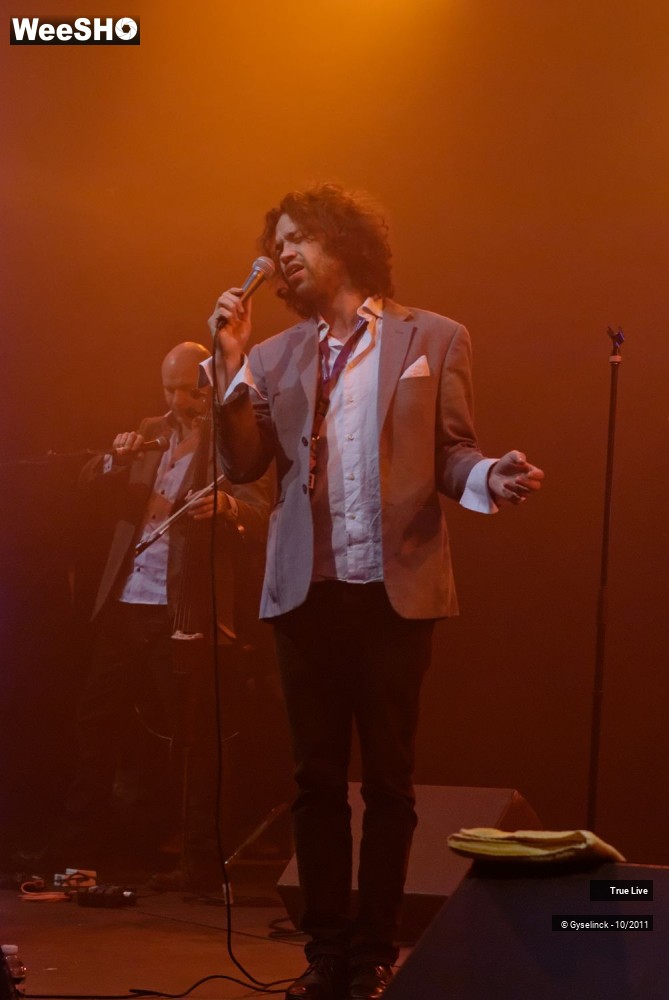 6/24 photos du spectacle True Live