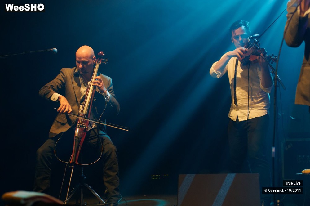 13/24 photos du spectacle True Live