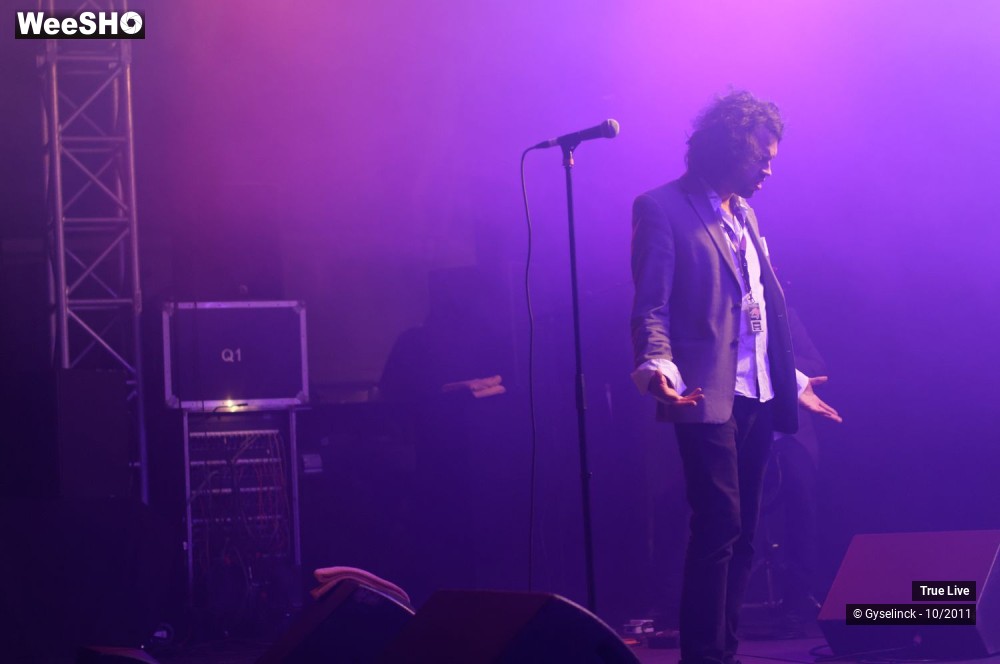 19/24 photos du spectacle True Live
