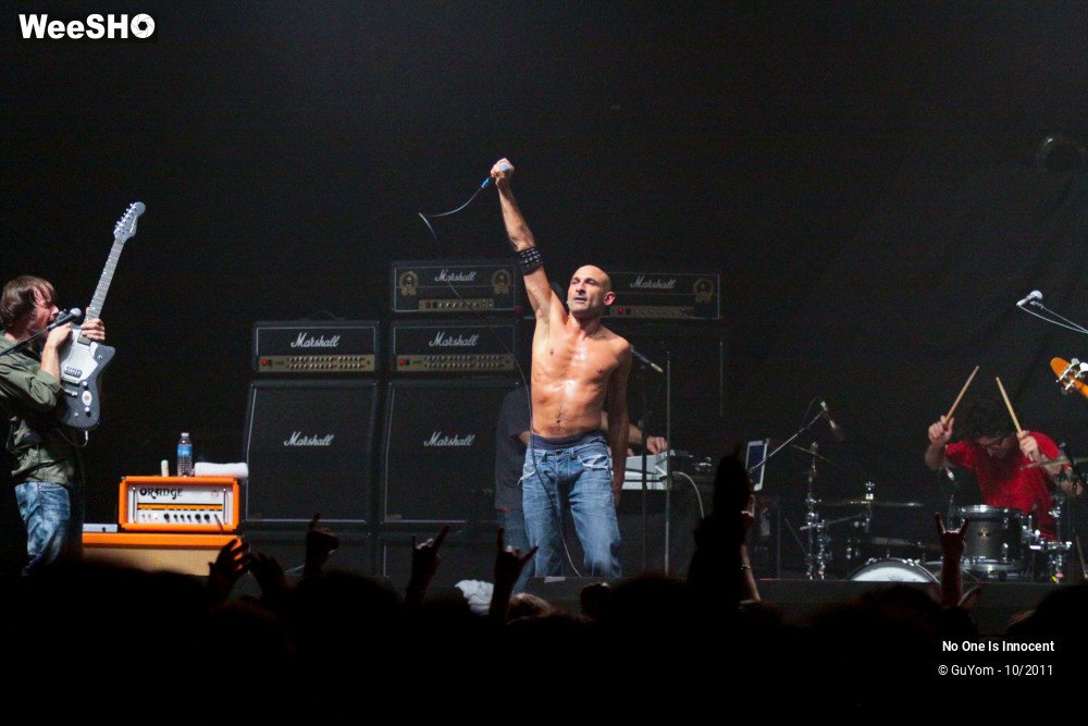 2/50 photos du spectacle No One Is Innocent