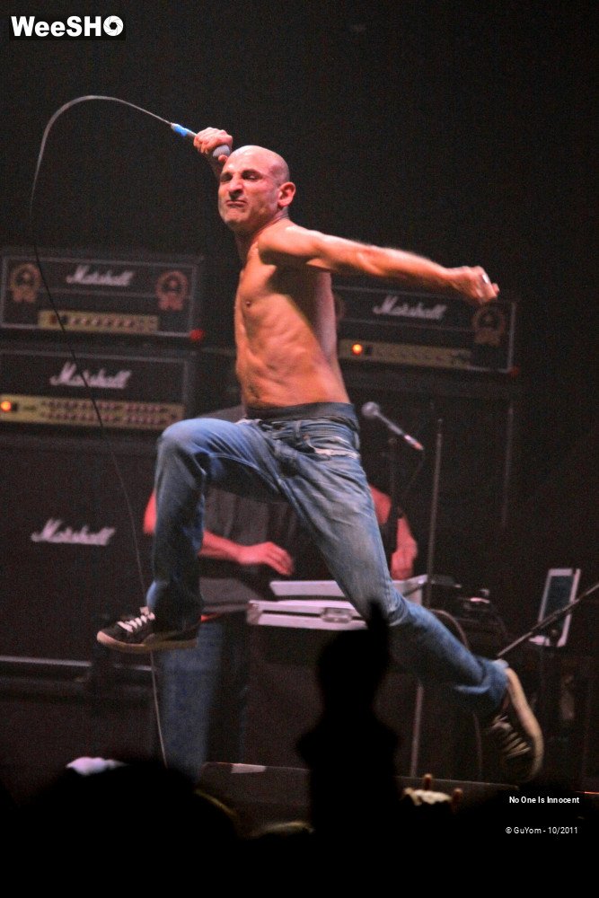 25/50 photos du spectacle No One Is Innocent