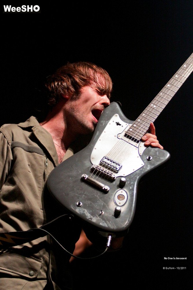 45/50 photos du spectacle No One Is Innocent