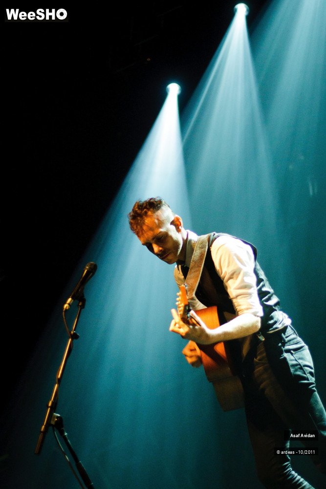 28/28 photos du spectacle Asaf Avidan