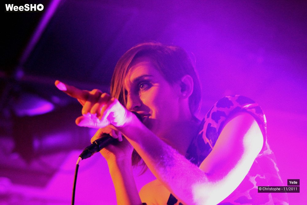 23/50 photos du spectacle Yelle