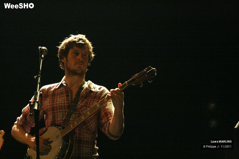 16/21 photos du spectacle Laura MARLING
