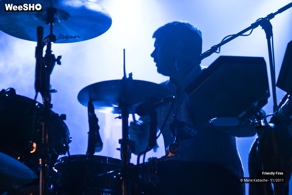 19/32 photos du spectacle Friendly Fires
